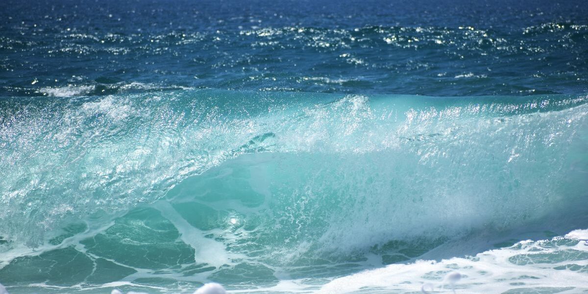 Φωτογραφία που απεικονίζει τον ωκεανό και σχετίζεται με το κλιματικό φαινόμενο Ελ Νίνιο.